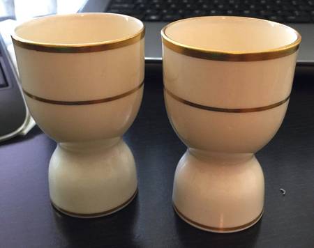 J34 Double Egg Cup