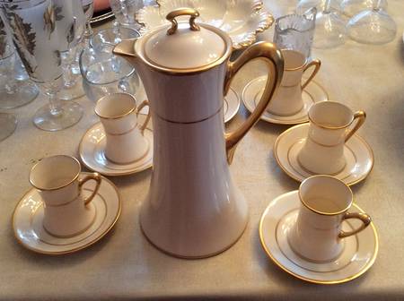 J34 Chocolate Cup & Saucer Set