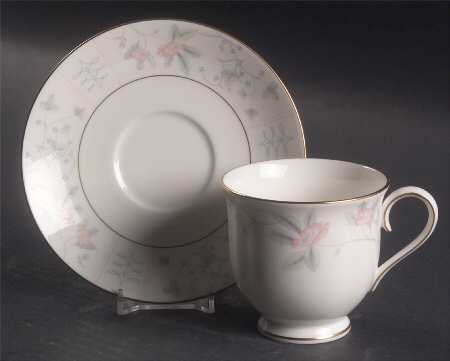 Jacqueline Footed Cup & Saucer Set