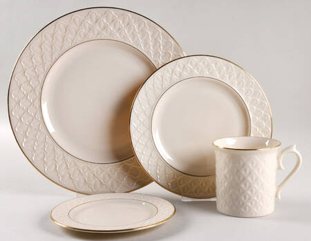 Jacquard Gold 4 Piece Place Setting