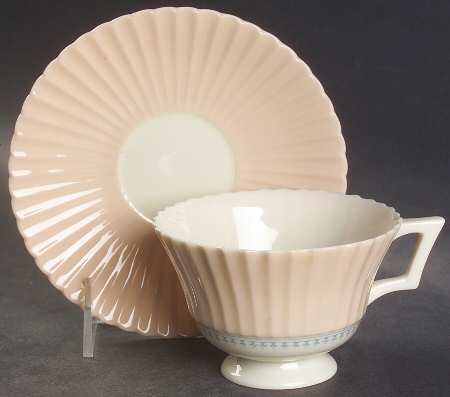 Joan Footed Cup & Saucer Set