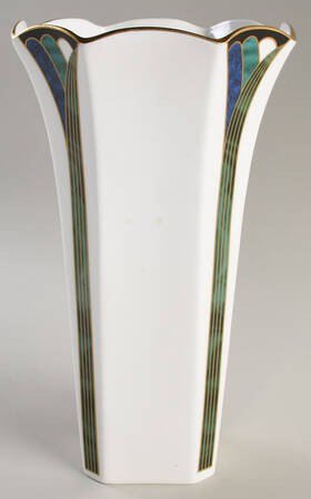 Kelly 10'' Vase