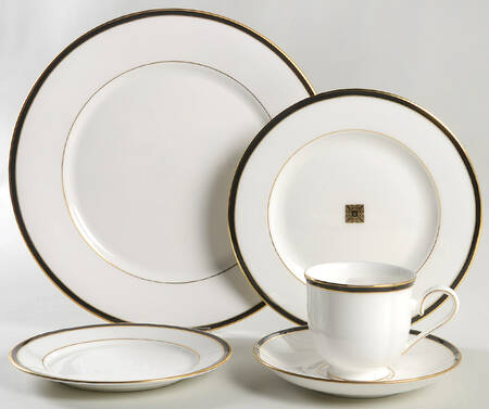Kristy 40 Piece Estate Set