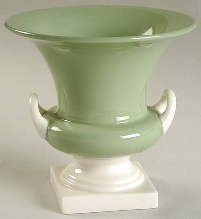 L18 Urn Shaped Vase