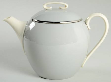 L6 Teapot & Lid