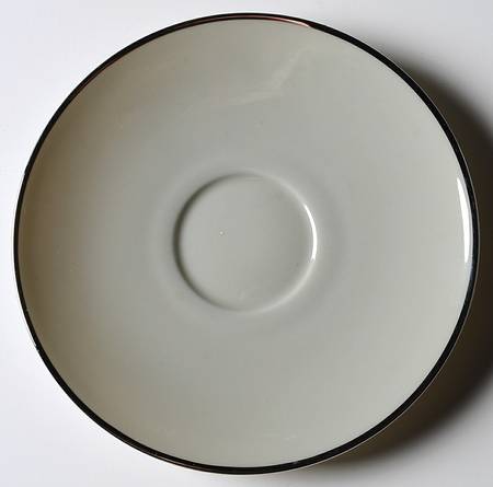 L6 Saucer