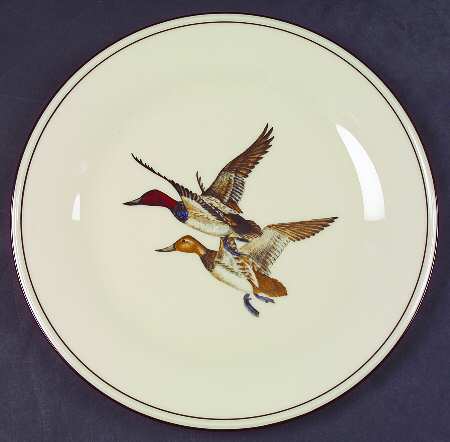 L8 Dinner Plate