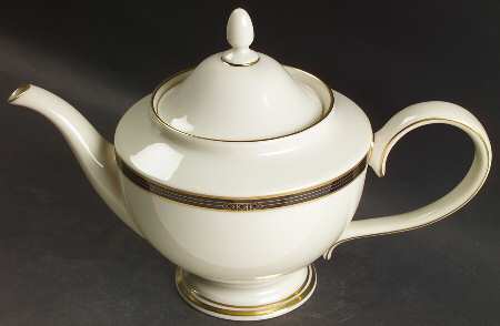 Langdon Gate 1999 Shape Teapot & Lid