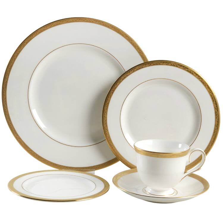 Landmark Gold 40 Piece Estate Set by Lenox