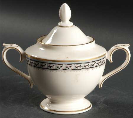 Laurenwood Place Sugar Bowl & Lid