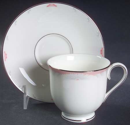 Laura Footed Cup & Saucer Set