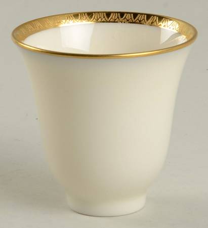 Lenox Liners (Cream, Gold Trim) Decoration #P64 Bell Shape Demitasse Liner