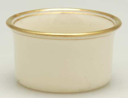 Lenox Liners (Cream, Gold Trim) Decoration #86 Individual Open Salt Liner