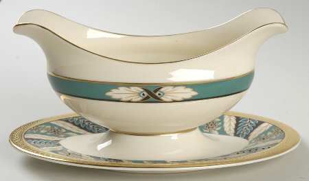 Lenox Legend Gravy Boat with Attached Underplate
