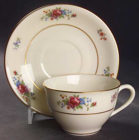 Lenox Rose Oversized Cup & Saucer Set