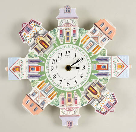 Lenox Village Giftware Figural Clock