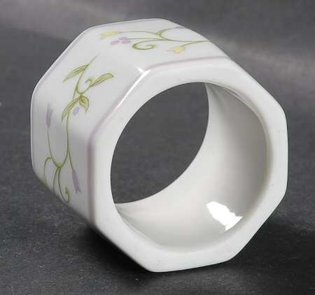Lenox Village Giftware Napkin Ring