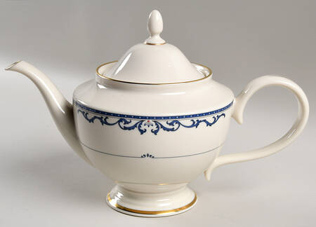 Liberty 1999 Shape Teapot & Lid