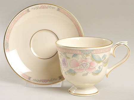 Litchfield Garden Footed Cup & Saucer Set