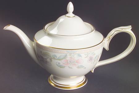 Litchfield Garden Teapot & Lid
