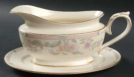 Litchfield Garden Gravy Boat & Underplate
