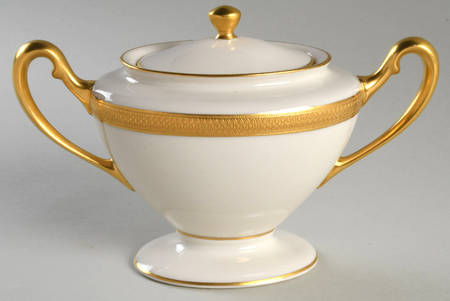 Lowell (Gold Backstamp) Shape 743 Sugar Bowl & Lid