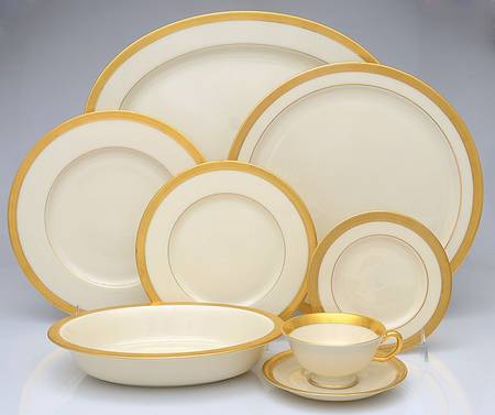 Lowell (Gold Backstamp) 43 Piece Estate Set