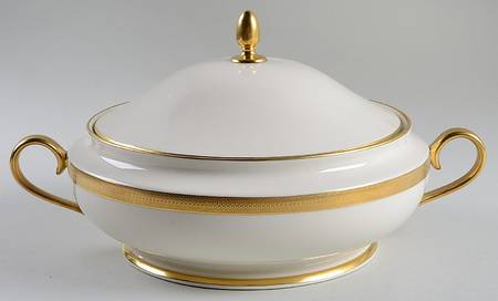 Lowell (Gold Backstamp) 99 Shape Round Covered Vegetable