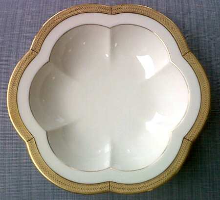 Lowell (Gold Backstamp) Oyster Plate