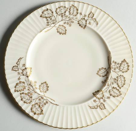 Lyric Luncheon Plate