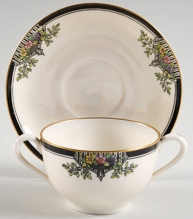 M14 Bouillon Cup & Saucer