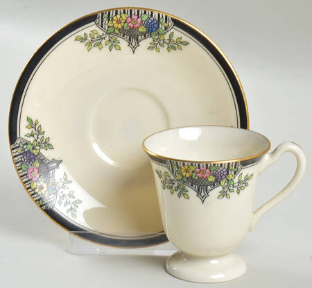 M14 Footed Demitasse Cup & Saucer Set