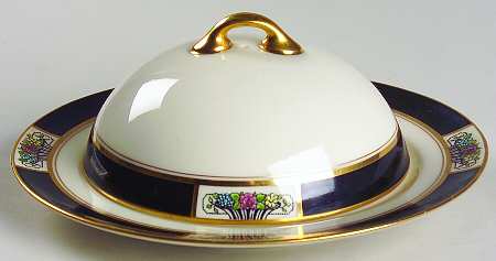 Meadowbrook Black Muffin Dish & Lid