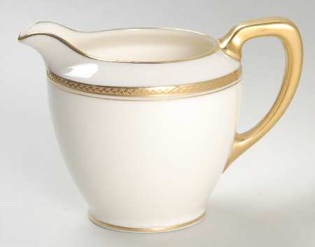 M8 Creamer