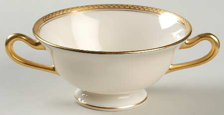 M8 Footed Cream Soup Bowl