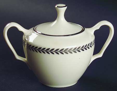 Majesty Sugar Bowl & Lid