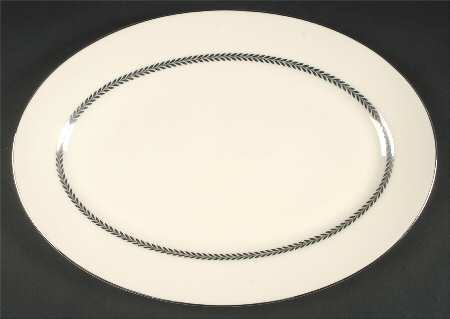 Majesty 16" Oval Serving Platter