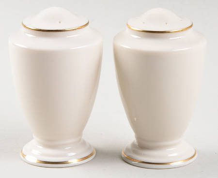 Mansfield 99 Shape Salt & Pepper Set