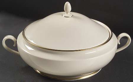 Mansfield 1999 Shape Round Covered Vegetable