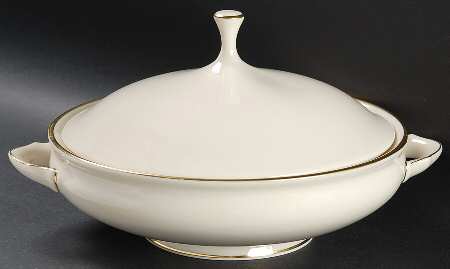 Mansfield Round Covered Vegetable