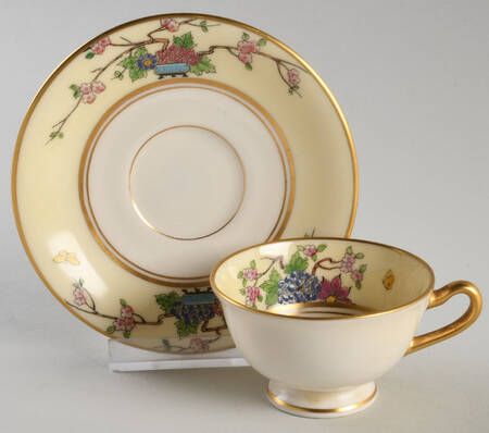 Mandarin Footed Demitasse Cup & Saucer Set