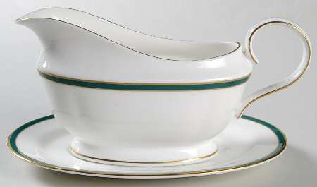Margaret Gravy Boat & Underplate