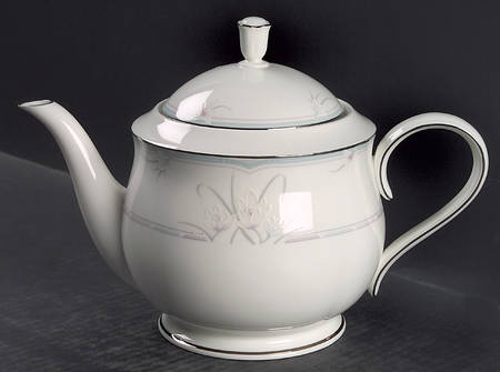 Marianne Teapot & Lid