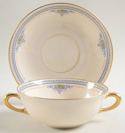 Maryland Footed Cream Soup Bowl & Saucer Set