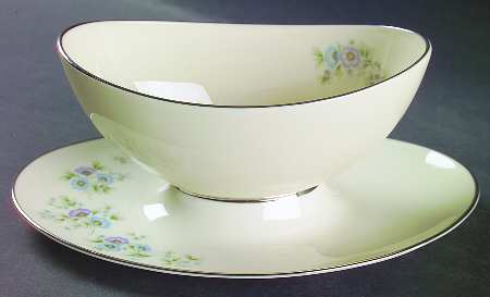 Maywood (Blue Floral) Gravy Boat with Attached Underplate