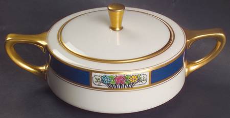 Meadowbrook Sugar Bowl & Lid