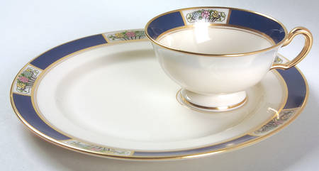 Meadowbrook Snack Plate & Cup Set
