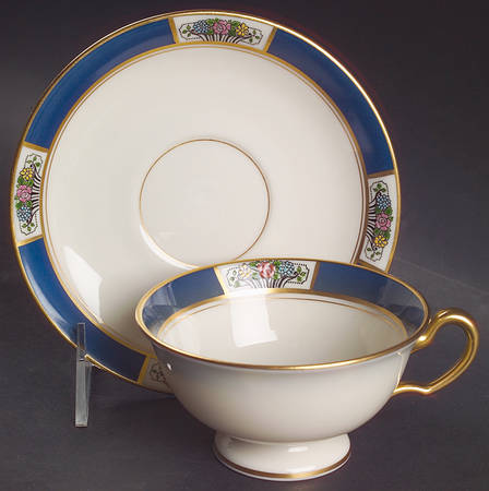 Meadowbrook Footed Cup & Saucer Set