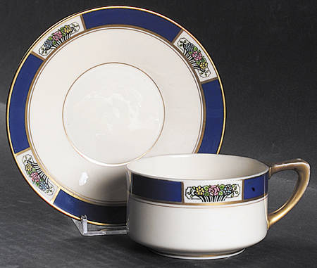 Meadowbrook Flat Cup & Saucer Set