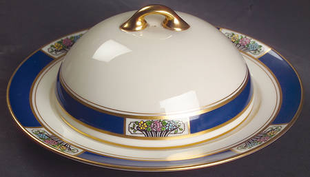 Meadowbrook Round Covered Butter
